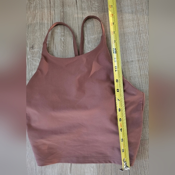 Brown Old Navy Size Medium Workout Tank - Picture 8 of 8